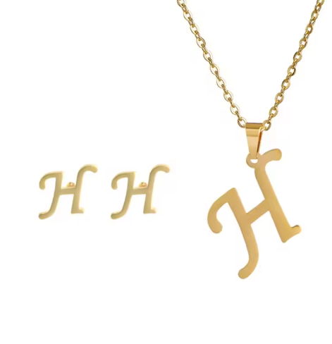 Pozłacany naszyjnik z literką "H"