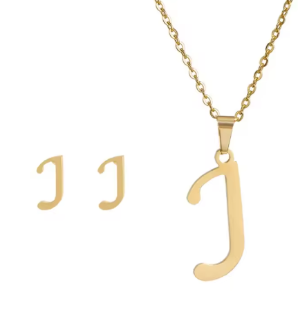 Pozłacany naszyjnik z literką "J"