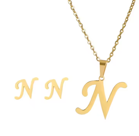 Pozłacany naszyjnik z literką "N"